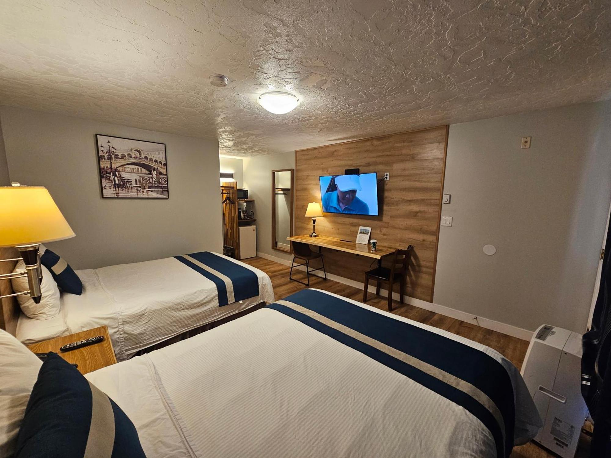 Harbour Light Motel Нанаймо Экстерьер фото
